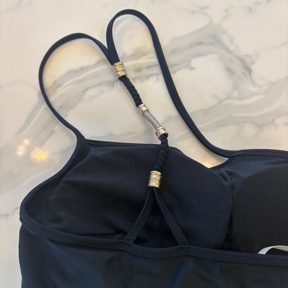 Aerie Black Strappy Bandea with Gold Hardware - Picture 4 of 5